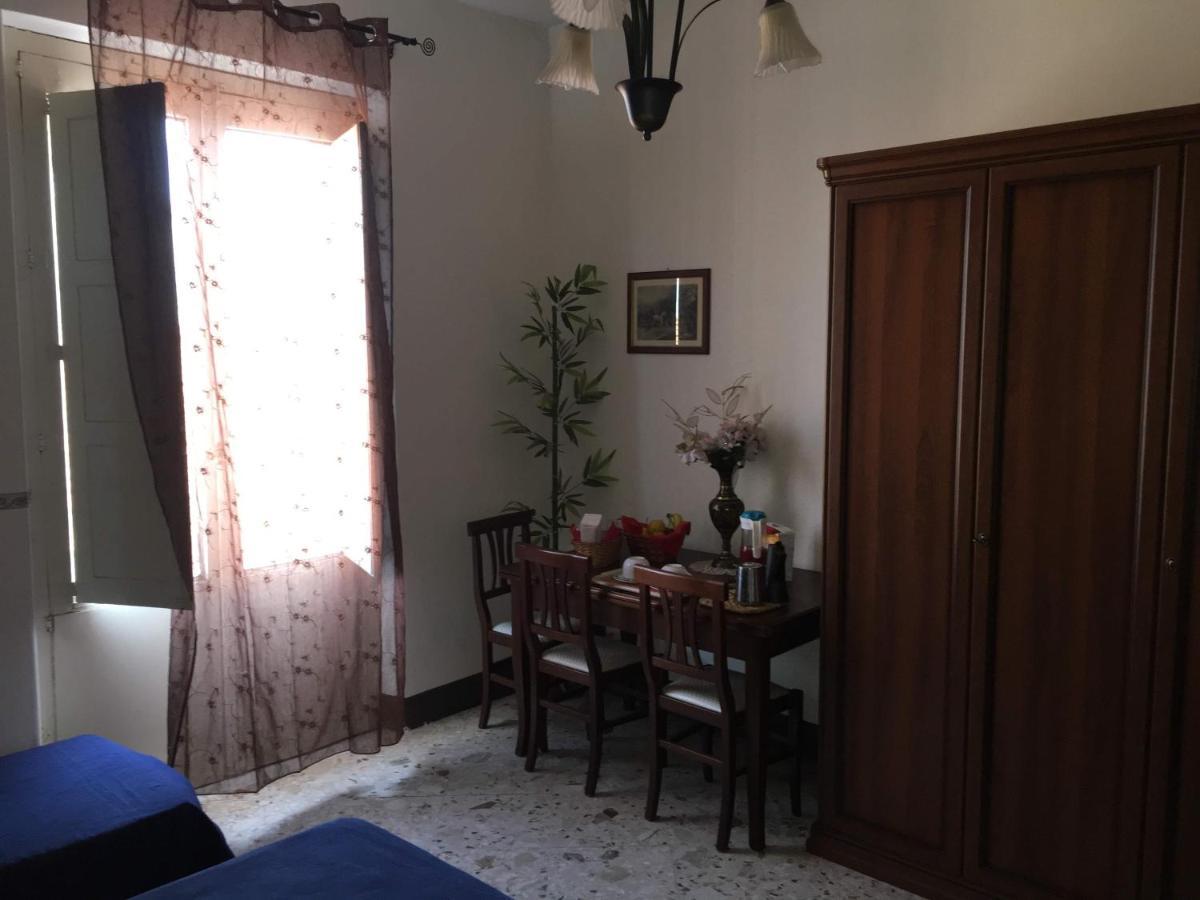 B&B Mistral Di Lizzio Salvatore Giarre Exterior photo